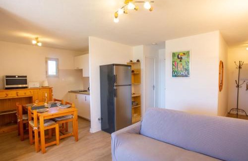 La Londe-les-Maures Apartamento | Apartment Aigue Marine by Interhome