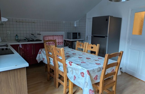 Aime Apartamento | Apartamento 'Appartement Aime La Plagne' con vistas a la montaña, balcón y Wi-Fi