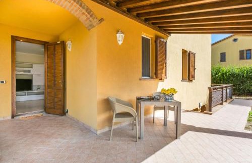 Montescudaio Apartamento | Apartment Al casone by Interhome