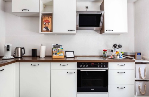 Kollnau Apartamento | Apartamento 'Albi' con vistas a la montaña, terraza compartida y Wi-Fi