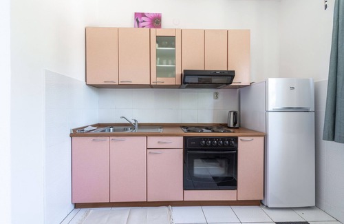 Dubrava Apartamento | Apartment Alenka 1 - Beachfront accommodation