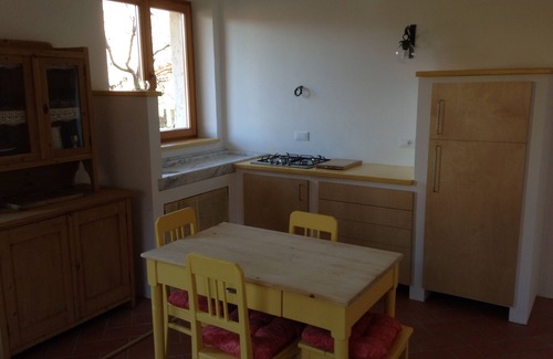Vadena Casa | Apartamento Alessio, un oasis de tranquilidad en las afueras de Bolzano.