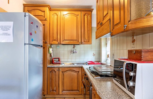Nus Apartamento | Apartamento 'Alloggio Chez Favre' con vistas a la montaña, jardín privado y Wi-Fi