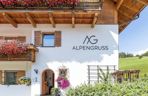 Prato alla Drava Apartamento | Apartamento 'Alpengruss Ignis' con vistas a la montaña, jardín compartido y Wi-Fi