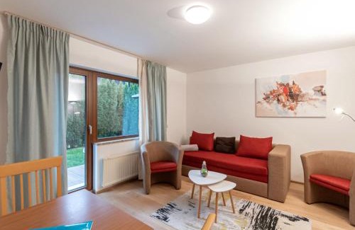 Zell am See Apartamento | Apartment Alpenchalets-2 by Interhome