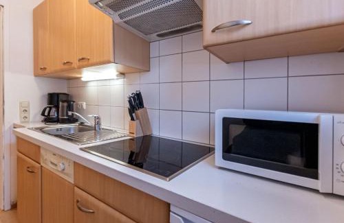 Zell am See Apartamento | Apartment Alpenchalets-2 by Interhome