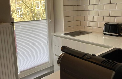 Mitte Apartamento | Apartamento 'Altbaucharme Deluxe Mit Balkon' con balcón y Wi-Fi