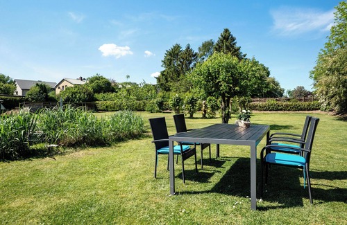 Schalkholz Apartamento | Apartamento 'Alte Schule Schalkholz' con jardín compartido y Wi-Fi