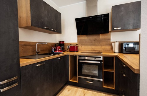 Meschede Apartamento | Apartamento 'Alter Pferdestall' con terraza privada y Wi-Fi