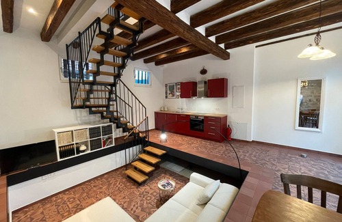 Gernsbach Apartamento | Apartment 'Altes Kutschhaus' with Mountain View, Wi-Fi and Air Conditioning