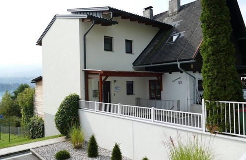 Egg am Faaker See Apartamento | Apartment am Faaker See Langhans - Tinyapartment