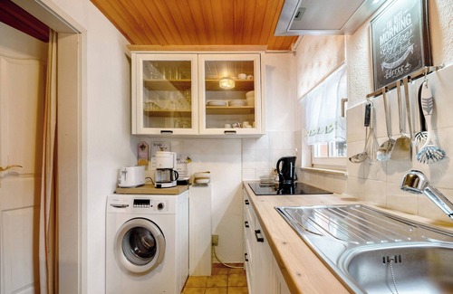 Bad Kreuznach Apartamento | Apartamento 'Am Fischertor' con terraza privada y Wi-Fi