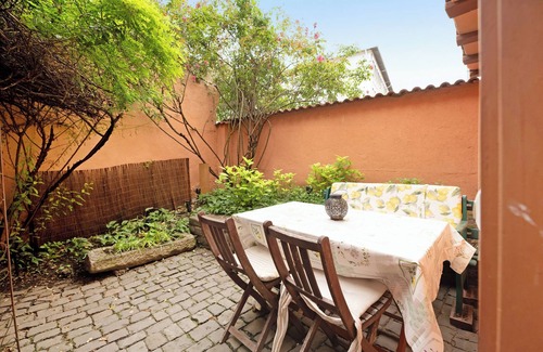 Bad Kreuznach Apartamento | Apartamento 'Am Fischertor' con terraza privada y Wi-Fi