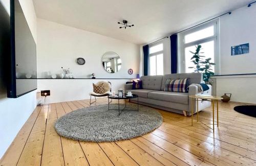 Ruhrort Apartamento | Apartment "Am Rheinorange" LOFTSTYLE, 75 Zoll TV, Netflix & Prime, Boxspringbett