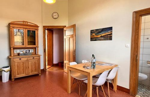 Biebrich Apartamento | Apartment am Schloss-Park Wiesbaden Biebrich am Rhein