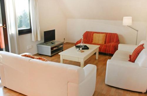 Feriendorf Frankenau Apartamento | Apartment Am Sternberg 228 by Interhome