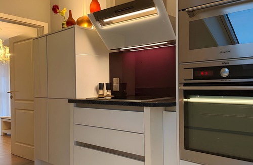 Voehl Apartamento | Apartment 'Am Wäldchen' with Shared Terrace, Shared Garden and Wi-Fi