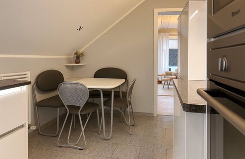 Voehl Apartamento | Apartment 'Am Wäldchen' with Shared Terrace, Shared Garden and Wi-Fi