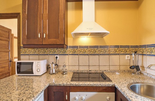 Valsequillo Apartamento | Apartamento 'Amapola' con balcón, Wi-Fi y aire acondicionado