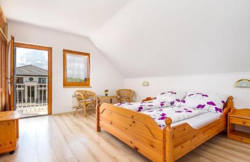 Balatonmariafurdo Apartamento | Apartment Amarillo 1 by Interhome