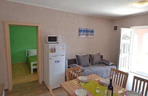 Obrovac Apartamento | Apartment Ana-1 by Interhome