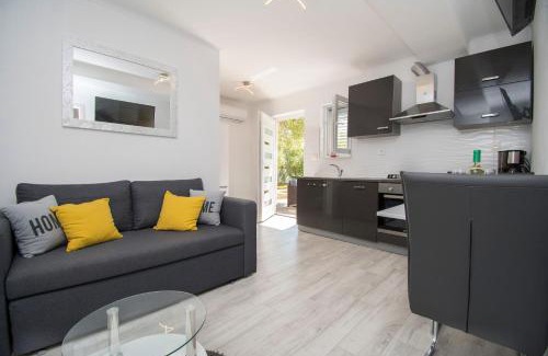 Maslenica Apartamento | Apartment Ana