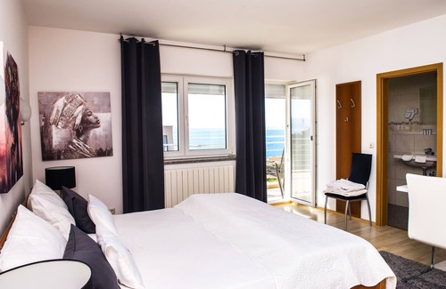 Podstrana Hotel | Apartment and Rooms Ana