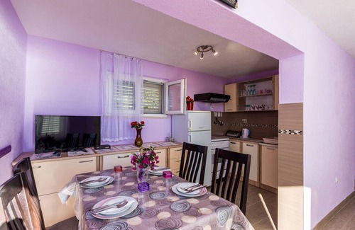 Lozica Apartamento | Apartment Angelina - Two Bedroom Apartment with Terrace and Sea View
