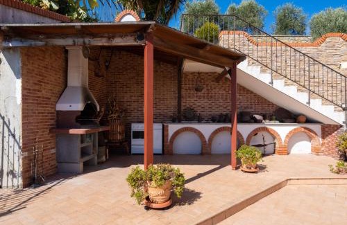 Sanremo Apartamento | Apartment Angolo di Sole by Interhome