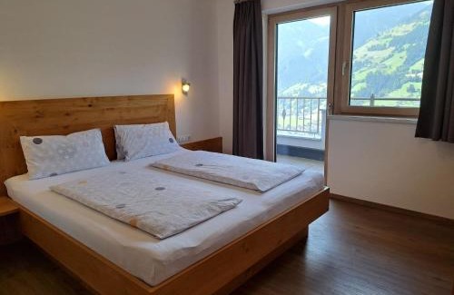 Ramsau im Zillertal Apartamento | Apartment Anton-2 by Interhome