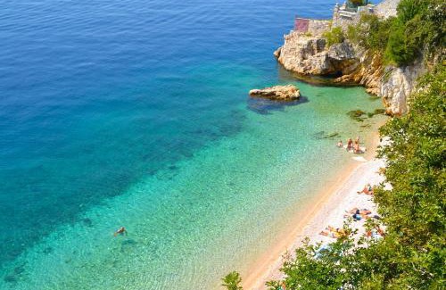 Sarsoni Apartamento | Apartment Antonija with seaview