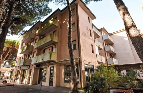 Rosapineta Apartamento | Apartment Antony by Interhome