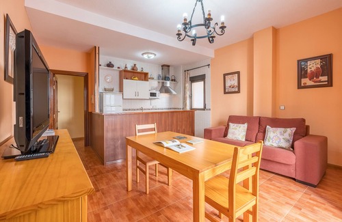 Guejar Sierra Apartamento | Apartamento 'Apartamento De 2 A 4 Personas' Con Vistas Al Lago, Balcón Y Wi-Fi