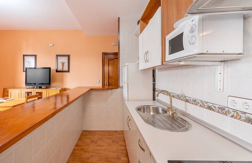 Guejar Sierra Apartamento | Apartamento 'Apartamento De 2 A 4 Personas' Con Vistas Al Lago, Balcón Y Wi-Fi