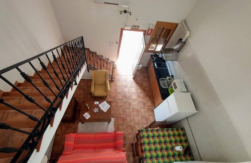 Velez Rubio Apartamento | Apartamento 'Apartamento Mahimon' con vistas a la montaña, Wi-Fi y aire acondicionado.