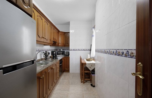 Breña Alta Apartamento | Apartamento 'Apartamento Leoncio' con vistas a la montaña, balcón y Wi-Fi