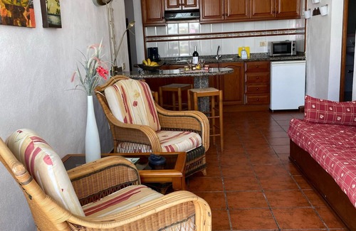 Los Llanos de Aridane Apartamento | Apartamento 'Apartamento 4' con piscina compartida, terraza privada y Wi-Fi