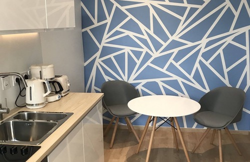 Montreuil-sur-Mer Apartamento | Apartamento-Apartamento-Baño con bañera-Vista al patio-N°04