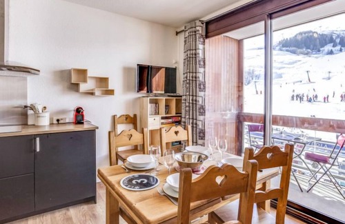 Villarembert Apartamento | Apartamento Apollo by Interhome
