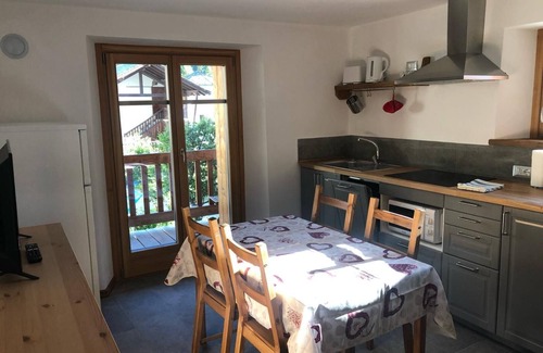 Cogne Casa | Apartamento 'Appartamento 2' con balcón y Wi-Fi