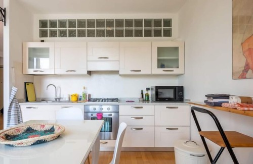 Carru Apartamento | Apartment Appartamento Il Castello in Carrù - 3 persons, 1 bedrooms