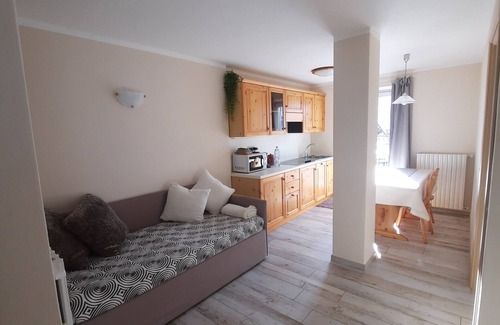 San Rocco Apartamento | Apartamento 'Appartamento Zefiro' con vistas a la montaña, balcón y Wi-Fi