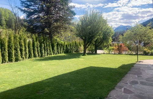 Albions Apartamento | Apartamento 'Appartaments Hatzlhof Nr 1' con vistas a la montaña, terraza compartida y Wi-Fi