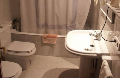 Cala Figuera Apartamento | Apartment 'Apto Villa Sirena Vista Jardin' with Sea View, Wi-Fi and Air Conditioning