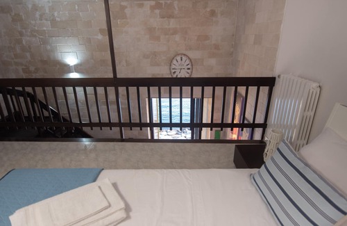Molfetta Apartamento | Apartamento 'Aquamarine' con vistas al mar, balcón y Wi-Fi