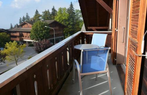 Schoenried Apartamento | Apartment Arlette Nr- 30 by Interhome