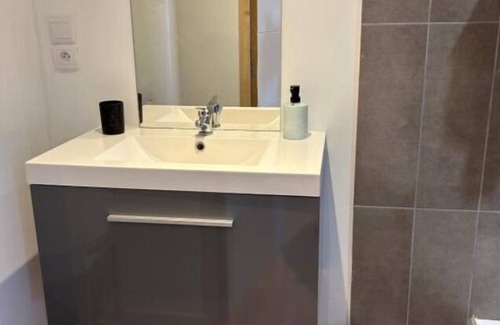 Armentieres Apartamento | Apartment Armentières near train station