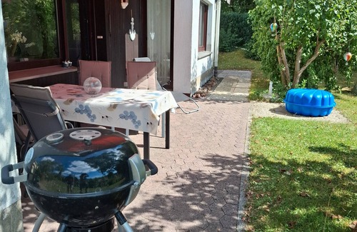 Langscheid Apartamento | Apartamento 'Astrid' con terraza privada, jardín privado y Wi-Fi