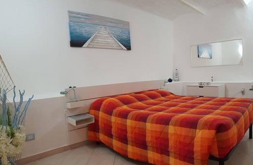 Quercianella Apartamento | Apartamento a 100 mt. del mar a Quercianella