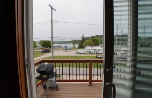 Frankfort Apartamento | Apartment at Fieldstone Manor